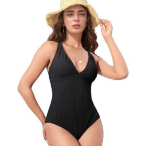 NWT Women’s Black Tummy Control Chlorine Resistance Bathing Suit Size XL